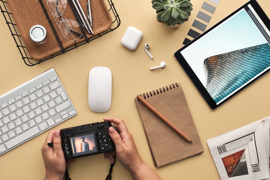 Making the Right Choice: A Buyer's Guide to iPad Protectors