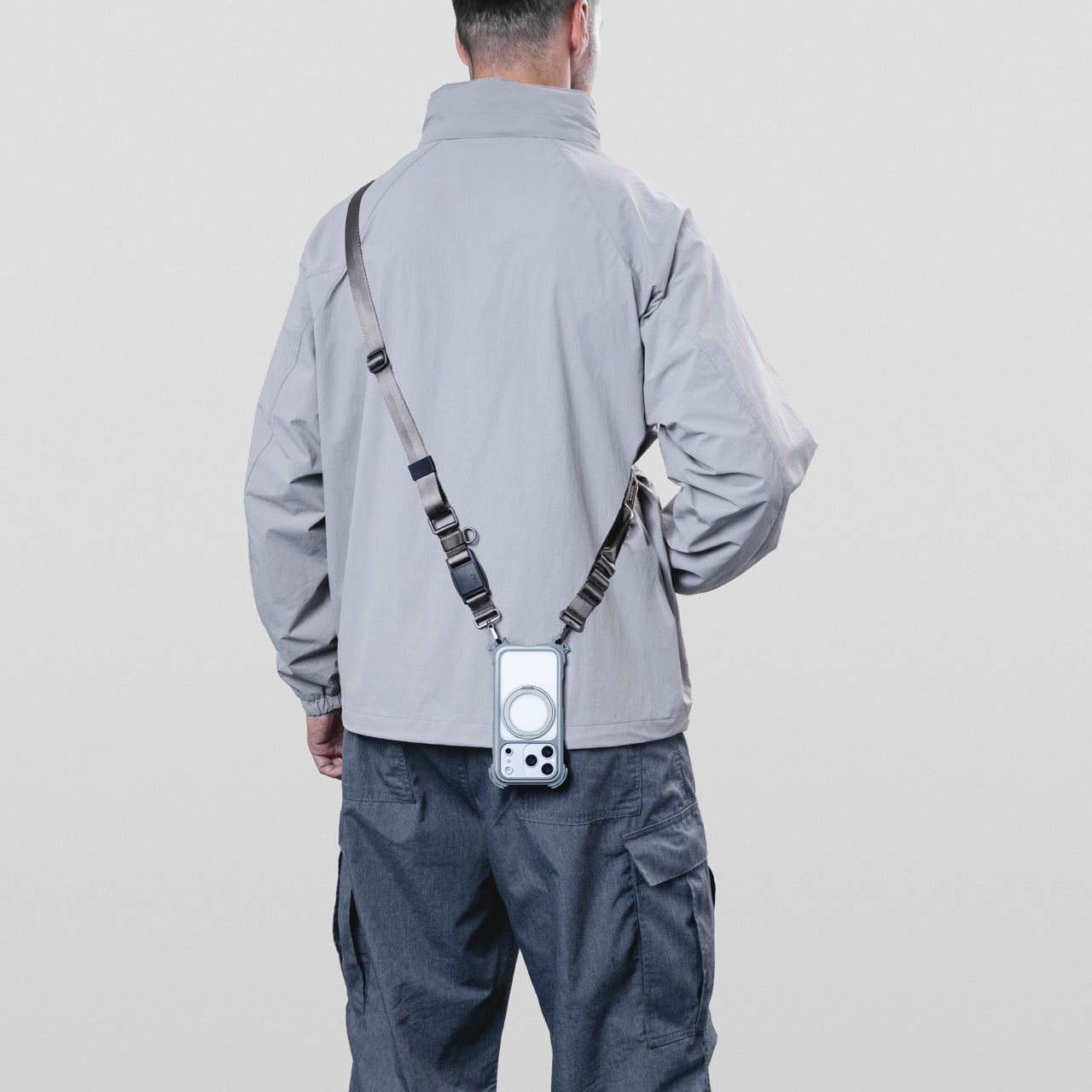 MAGEASY Odyssey Ultra M 360 Stand with Lanyard MagSafe Rugged Case - iPhone 17 Pro - Mist/Gray