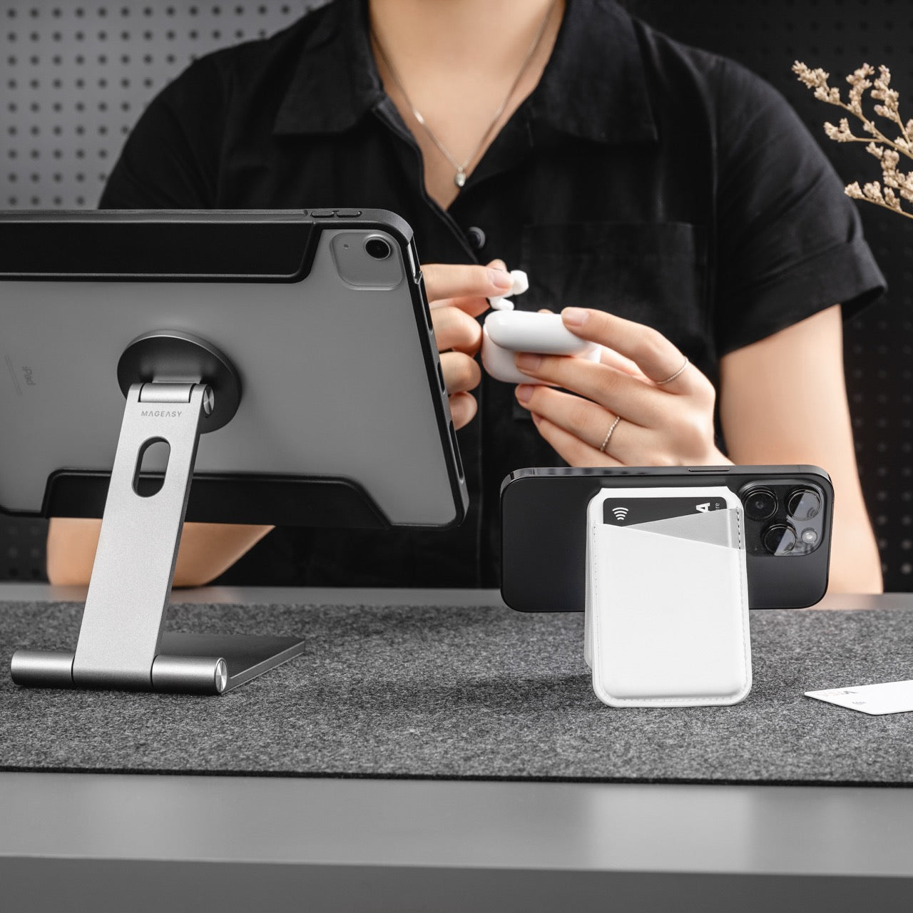 MAGEASY Snap Stand Wallet MagSafe Card Holder with Stand – RFID Blocking - Grey
